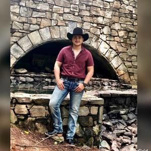 Meet your Posher, Alfonso